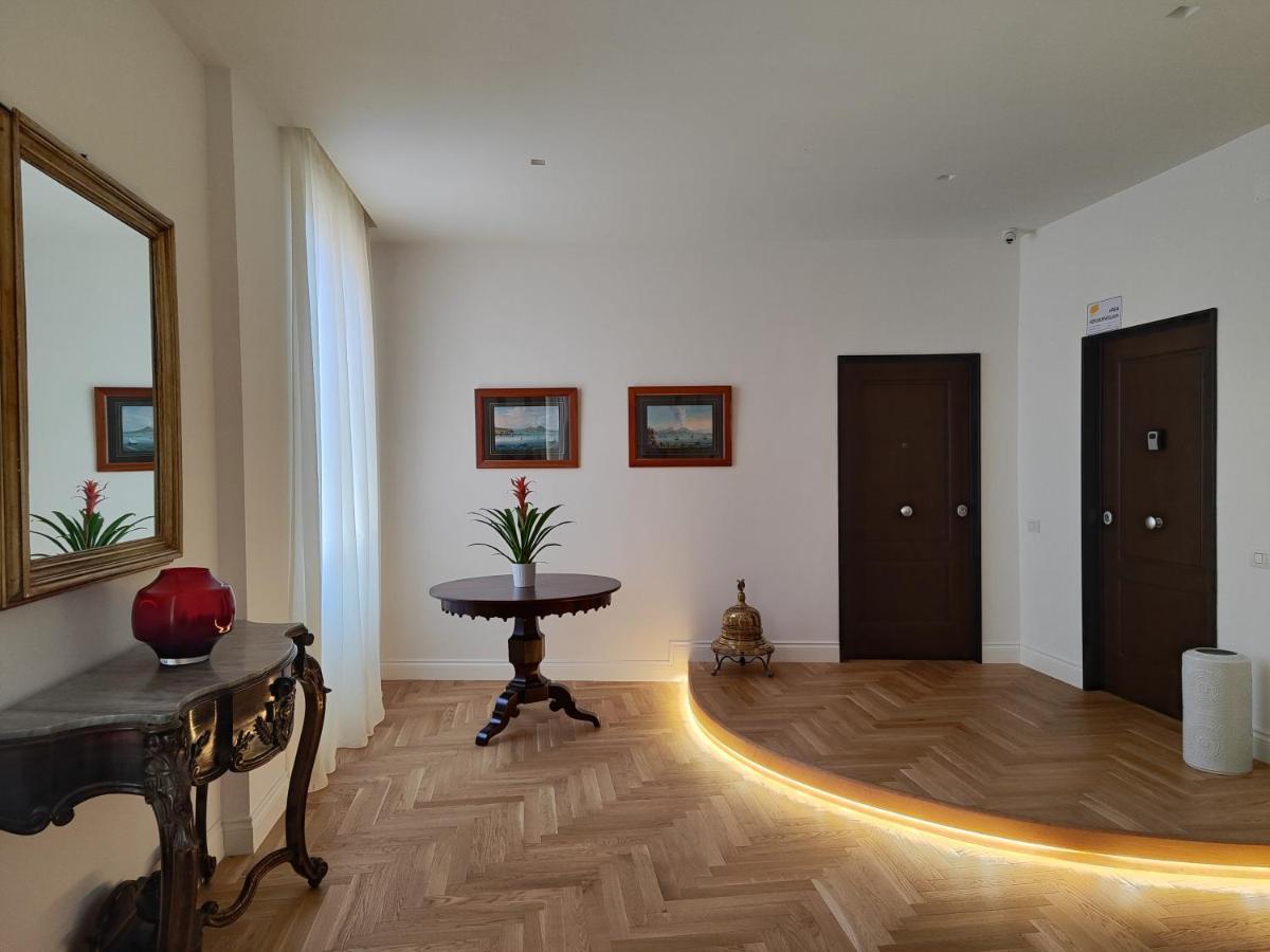 Santa Lucia Luxury Apartment Napels Buitenkant foto